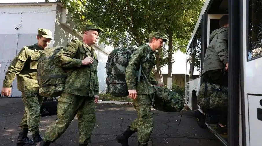 Shqetësime për varësinë nga droga të ushtarëve rusë të kthyer nga lufta në Ukrainë