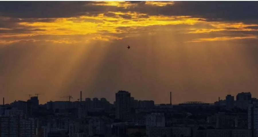Ukrainë, alarm  për sulmet ajrore ruse, shpërthime në disa zona