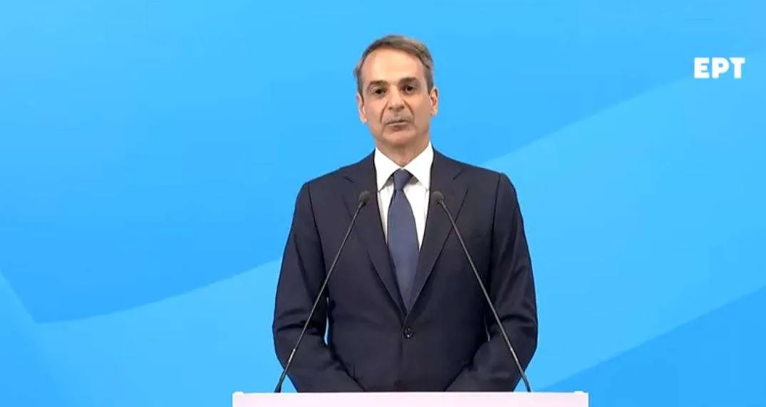 Mitsotakis flet si fitues: Do të përveshim mëngët, të krijojmë një Greqi me prosperitet dhe drejtësi