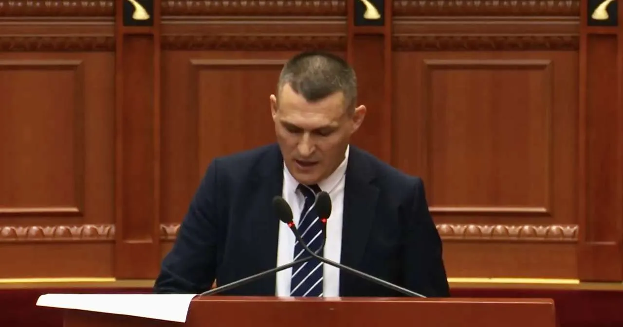 Dumani nuk jep përgjigje: Në të ardhmen do të kem përgjigje për inceneratorin e Tiranës