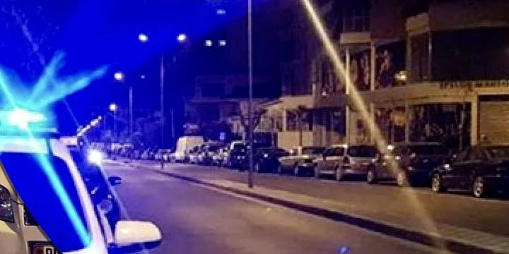 Në aksin Elbasan-Librazhd makina aksidenton për vdekje të moshuarin