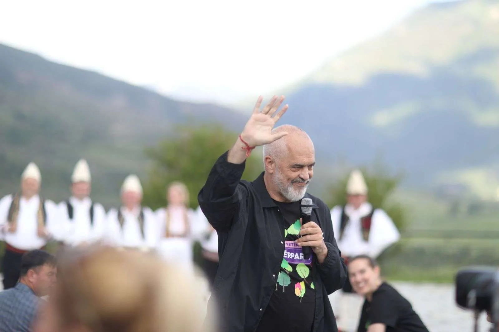 Kryeministri Rama Mbledh Kabinetin në Tepelenë, Ndryshime të Reja në Horizon?