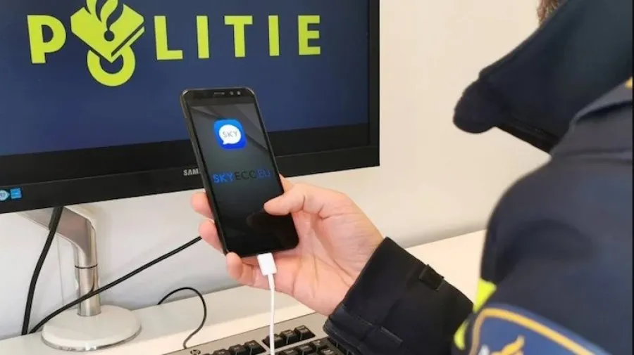 Gazetarja  flet për zbërthimin e telefonave nga policia:  Shqipja  gjuha e dytë më e përdorur në platformën Sky ECC
