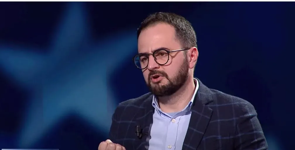 Kreu i Nismës Thurje: Paratë e vjedhura t’u kthehen shqiptarëve!