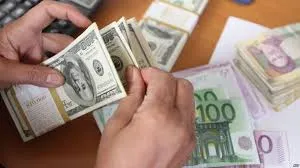 Këmbimi valutor 25 gusht
