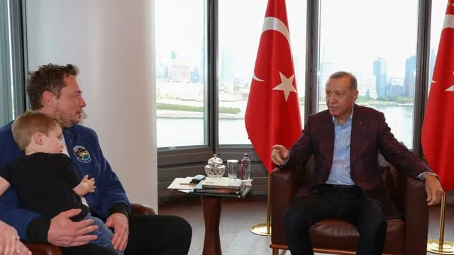 Erdogan ftesë  Musk që të hapë fabrikë të Teslas në Turqi