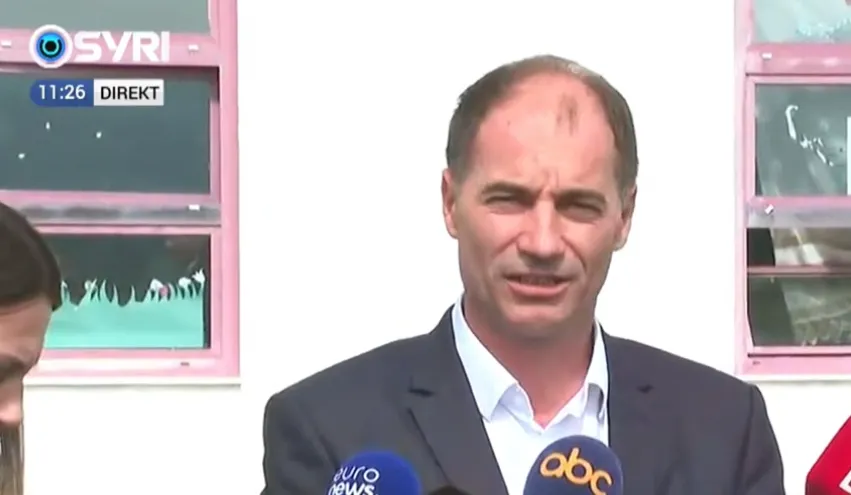 KUKËS/ Voton kandidati i ‘BF’, Vata: Ditë e shënuar jo vetëm për Kukësin por edhe për gjithë Shqipërinë