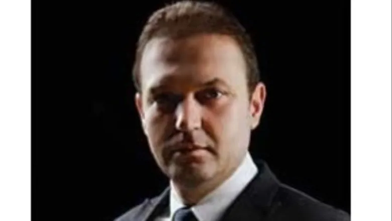 E pushtuar nga flakët, kush është pronari i ‘Deutsch Color’, biznesmeni shqiptar që investoi në Tunizi