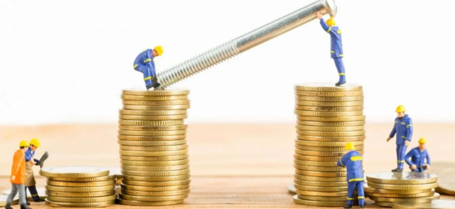 “Ikin” edhe bizneset/ Investimet shqiptare jashtë arrijnë rekord të ri historik për 6-mujorin 2023