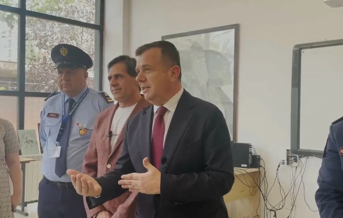 Balla në Kamëz: Senati i nxënësve të bashkëpunojë me policinë