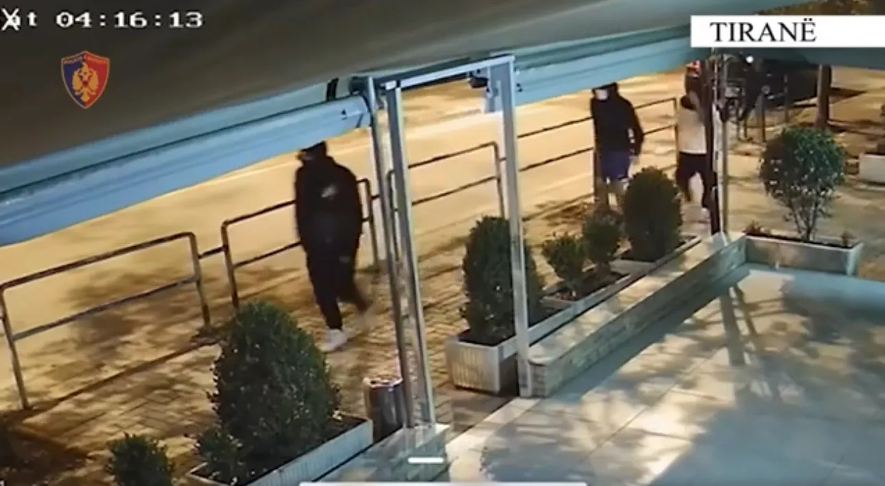 Tiranë /  Dy  “skifterë” në pranga, një tjetër shpallet në kërkim
