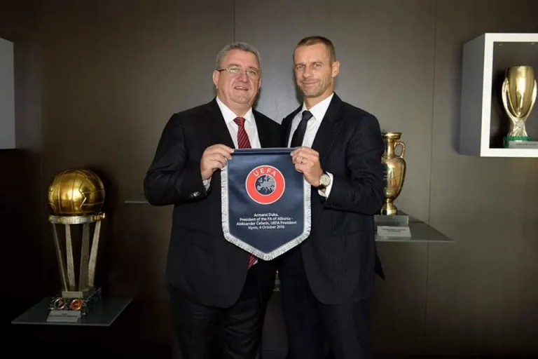 Duka zgjidhet Zv.President i UEFA-s!