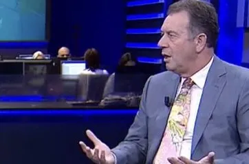 Ish-deputeti Biberaj : Sa të jetë Berisha do të shkojmë nga humbja në humbje