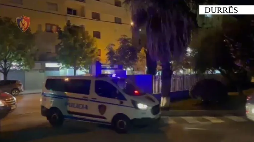 Durrës/ Arrestohet 37-vjeçari  u kap me armë zjarri me silenciator
