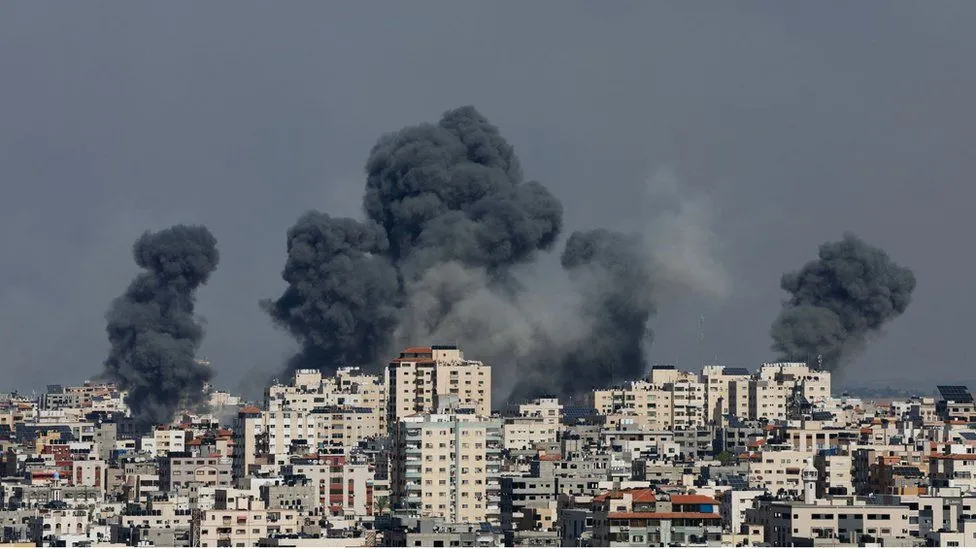 Rëndohet bilanci i viktimave dhe të plagosurve. Detaje nga sulmet e Hamasit në Gaza
