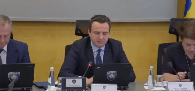 Kurti paralajmëron serbët në Veri: Jini të vëmendshëm dhe mos bini pre e akteve dashakeqe! Besoni tek Policia e Kosovës