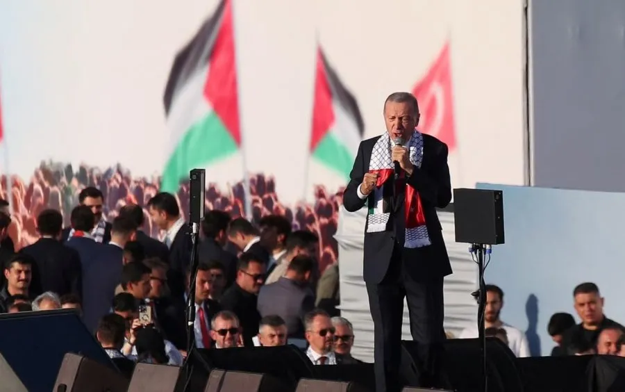 Erdogan : Turqia përgatitet të shpallë Izraelin shtet ‘kriminel lufte’