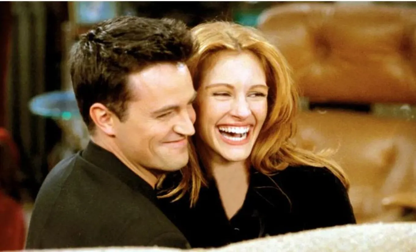 Matthew Perry vdiq në ditëlindjen e Julia Roberts, letra të shkurtra romantike mes çiftit në vitet ’90