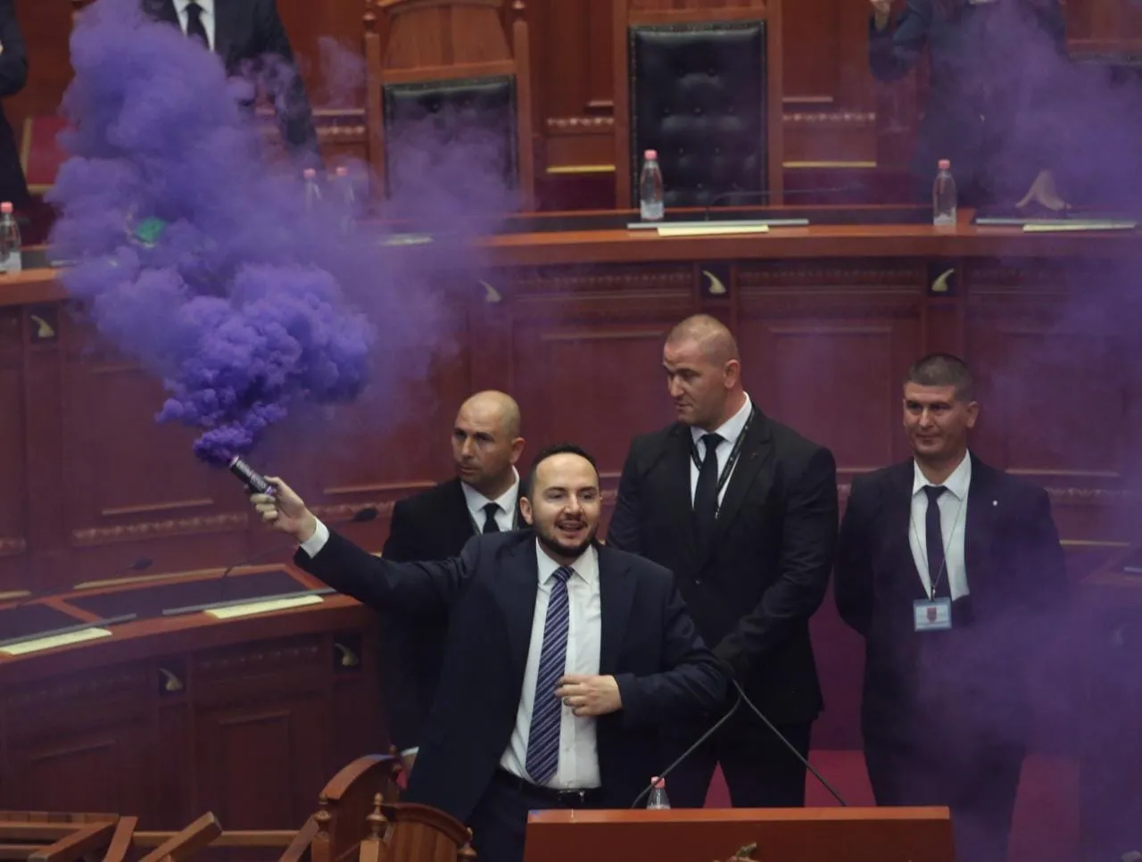 Salianji: Këtu të vjedhin dhe gardistët
