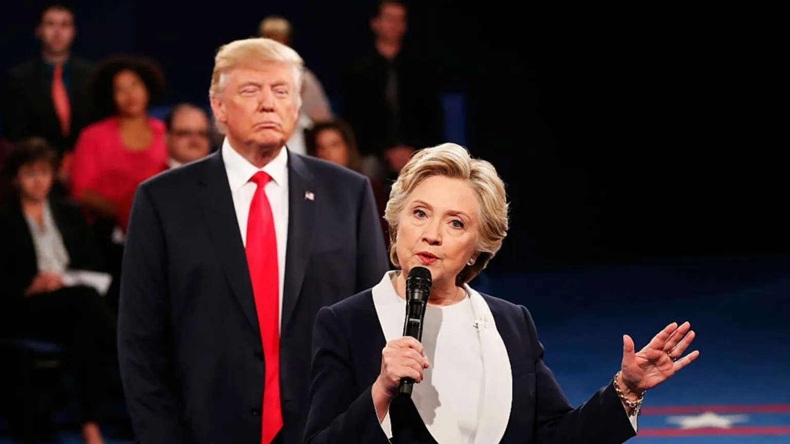 Hillary Clinton krahason Trump me Hitlerin: Nëse rikthehet në Shtëpinë e Bardhë demokracia do përfundojë!