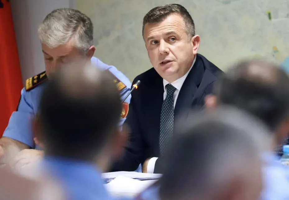 Ministri Balla bën bilancin ditor  për rendin: 22 të arrestuar dhe të proceduar në 24 orët e fundit, presim rezultatet dhe më të mira