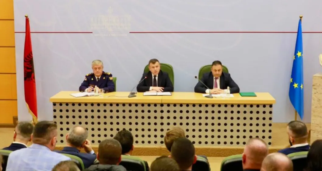 Ministri Balla prezanton kreun  e ri të IKMT: Ndërtimet e paligjshme problematikë e mprehtë