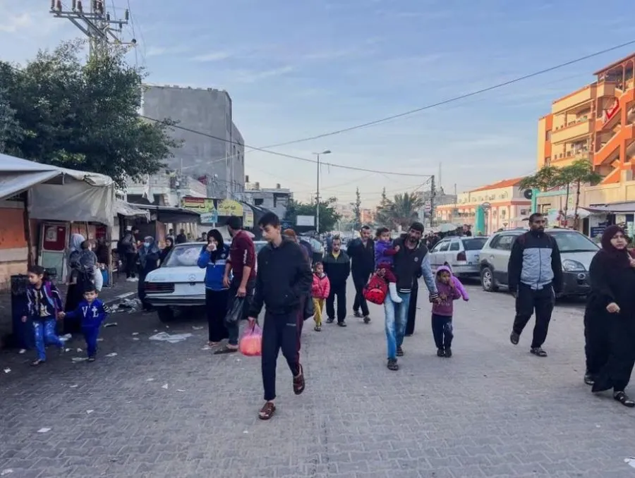 Armëpushimi katërditor midis Izraelit dhe Hamasit,  grupi i parë i pengjeve lirohet në orën 14:00 GMT