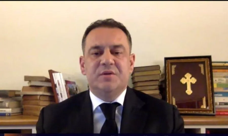 Mirel Mërtiri doli në media për të përfituar nga drejtësia austriake/ Nga Agaçi te Veliaj, Mirel Mërtiri tenton të lajë veten dhe arkitektët e inceneratorëve nga llumi ku janë zhytur!