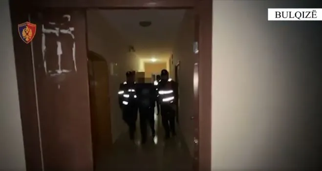 DIBËR/ Arrestohen tre zyrtarë për shpërdim detyre