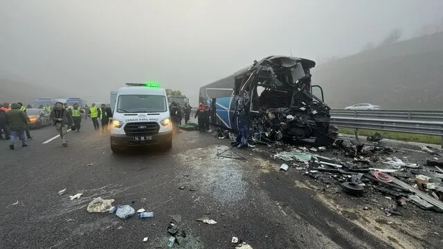 Turqi, 10 të vdekur dhe 59 të plagosur nga një aksident zinxhir