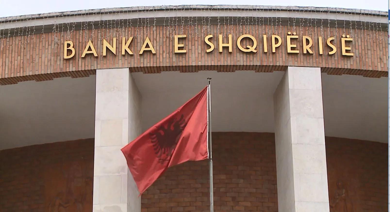 Banka e Shqipërisë blen 200 milionë euro në tregun valutor, gati 107% më shumë se vjet