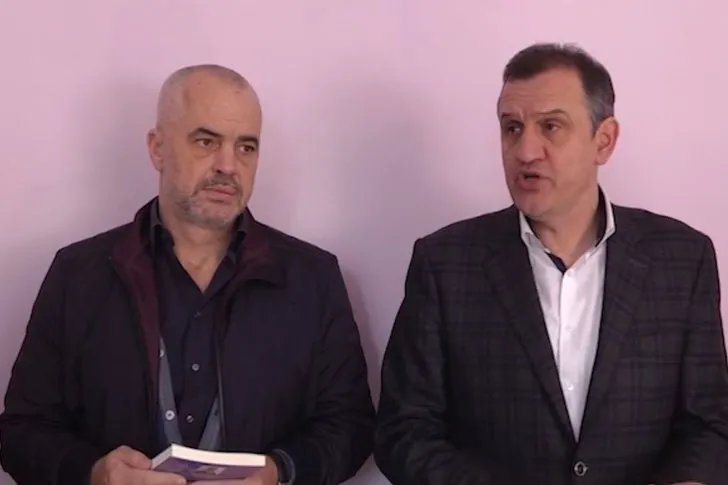 Rama e largoi nga grupi i negociatorëve/ Kush e zëvendëson Ilir Beqajn