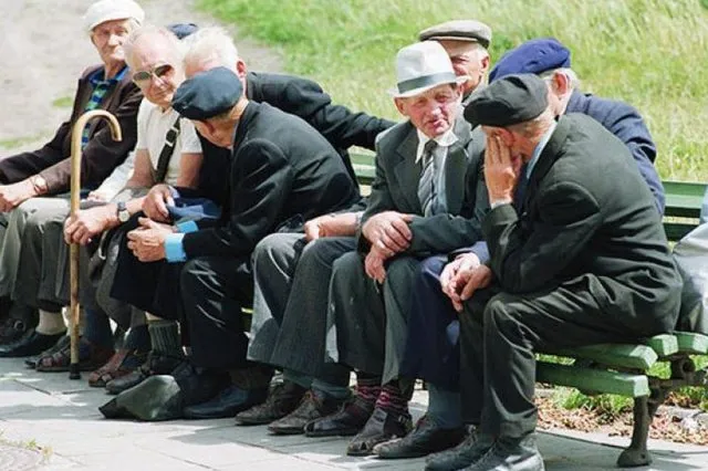 Të hënën nis shpërndarja e bonusit për pensionistët