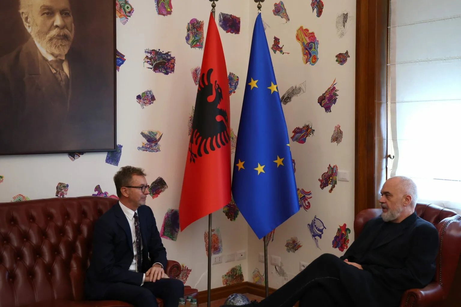 Ambasadori i BE në Tiranë takim me Ramën: Diskutuam për hapat e ardhshëm të Shqipërisë në procesin e saj të integrimit
