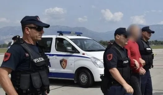 Rinas / Arrestohet i shumëkërkuari me 5 identitete