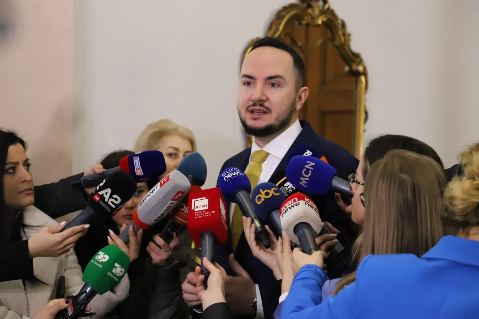 Salianji akuza PS: E thanë qartë që do blejnë votat për të miratuar Reformën Zgjedhore! Ky është regjimi që kemi
