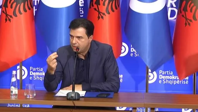 Çfarë të bën të mendosh se mund të drejtosh vendin pas dështimeve të shumta?