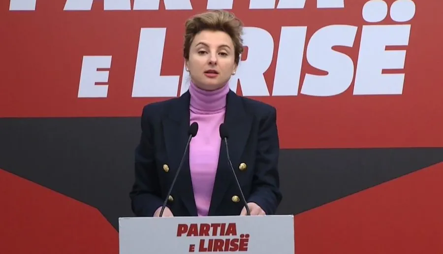 PL propozon hapat për të shmangur kolapsin në sistemin arsimor: Të ndërmerren reforma të thella në kurrikula dhe…
