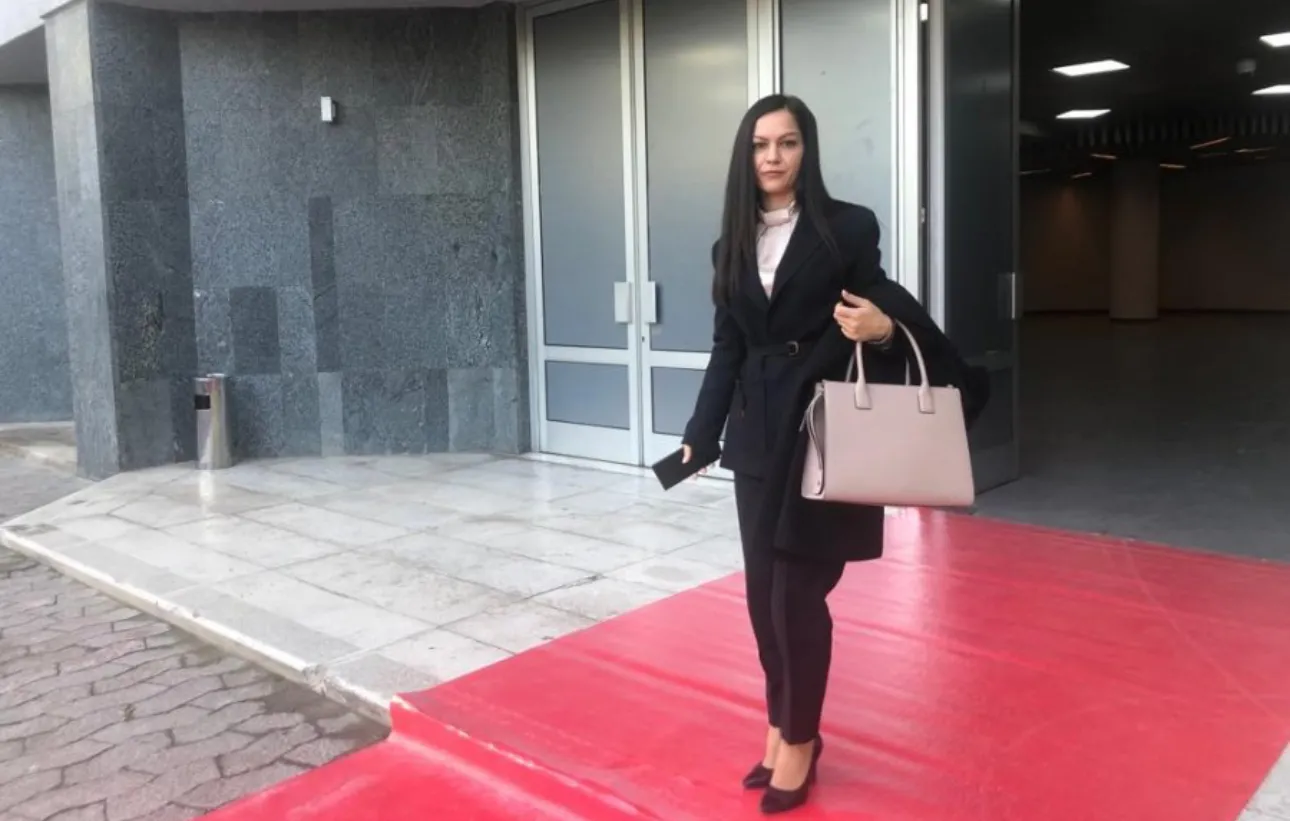KPA shkarkon kunatën e Mirel Mërtirit