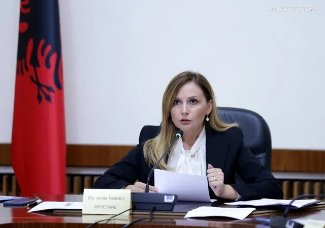 Jorida Tabaku: Pse ekonomia është në krizë dhe si mund të dalim nga kjo situatë?