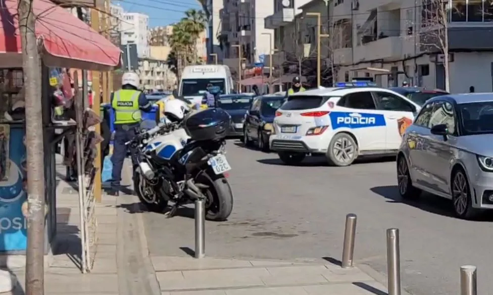 Durrës/ Plagoset me thikë një person