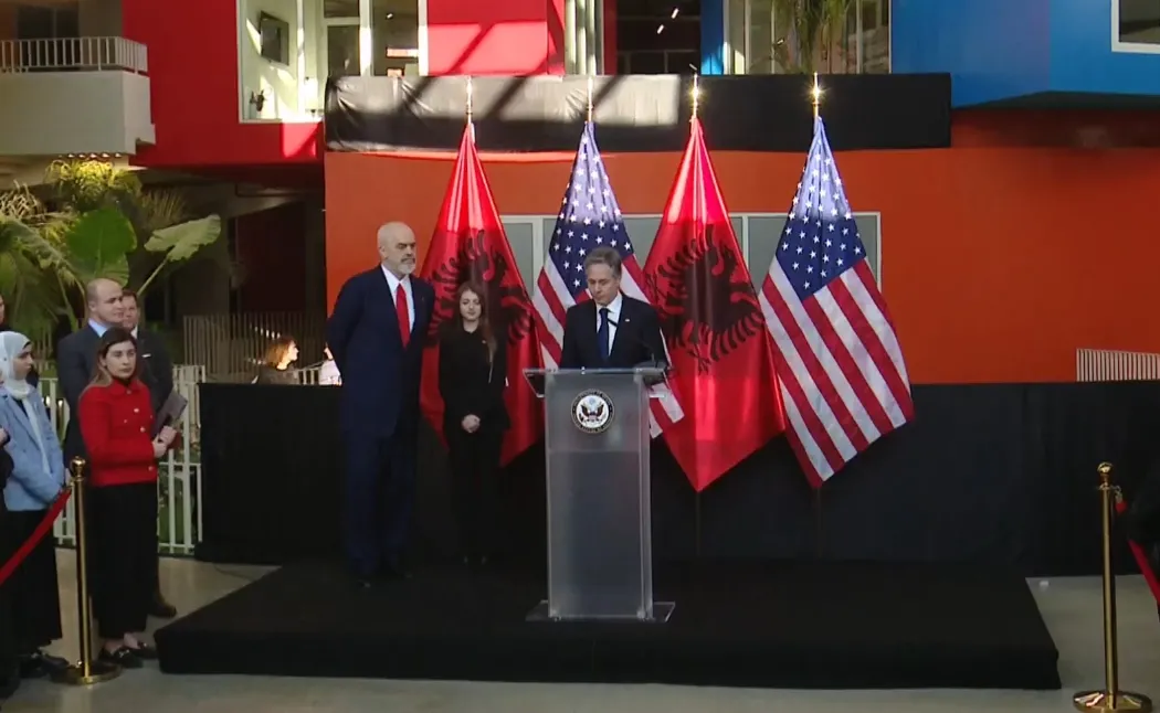 Detaje nga vizita në TIranë e Sekretarit amerikan të Shteti