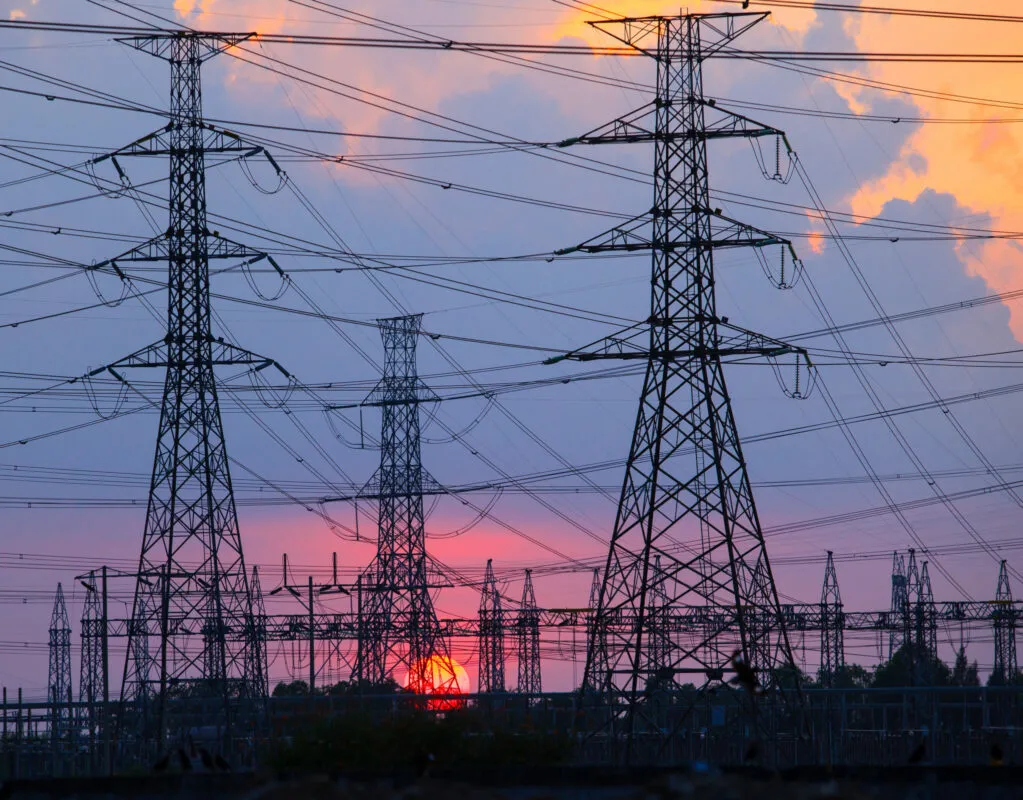 Shqipëria në 2023 prodhoi 11% më shumë  energji, sesa konsumoi