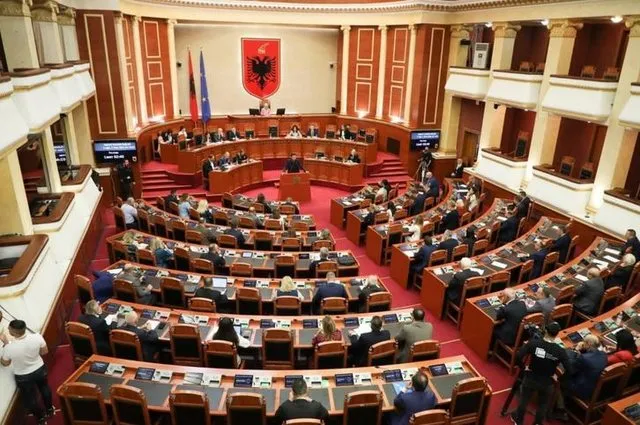 A do të sigurojë maxhoranca 84 vota për Amnistinë Penale?