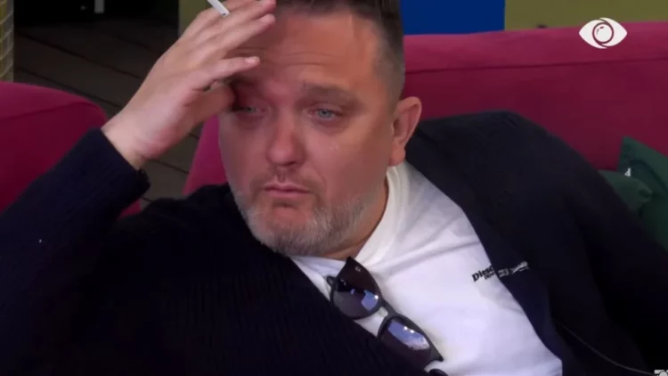 VIDEO/ Jul Deda përlotet nga mesazhi …