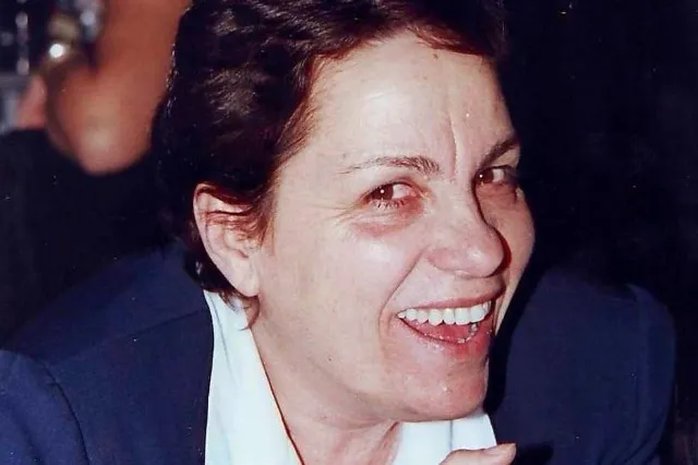 E trishë , ndërron jetë gazetarja e njohur shqiptare