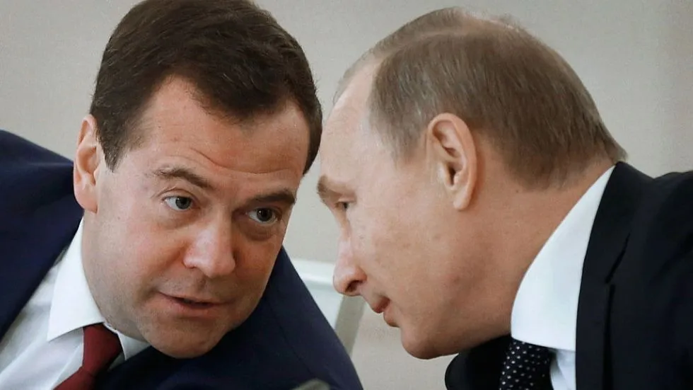 Ish-Presidenti rus paralajmëron: Do ta pushtojmë edhe Kievin