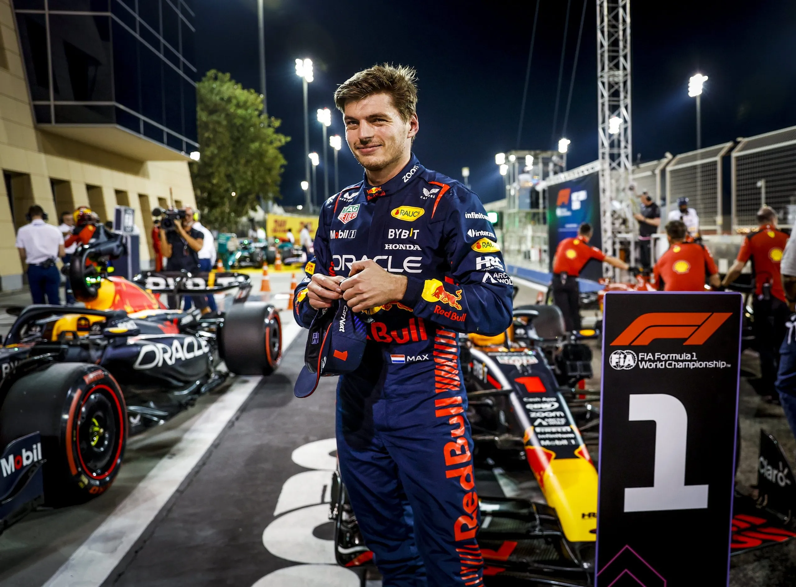 Formula 1/ Max Verstappen u rikonfirmua fitues i cirkuitit, me vendin e parë që e mbante që prej ditës së premte, nga provat zyrtare