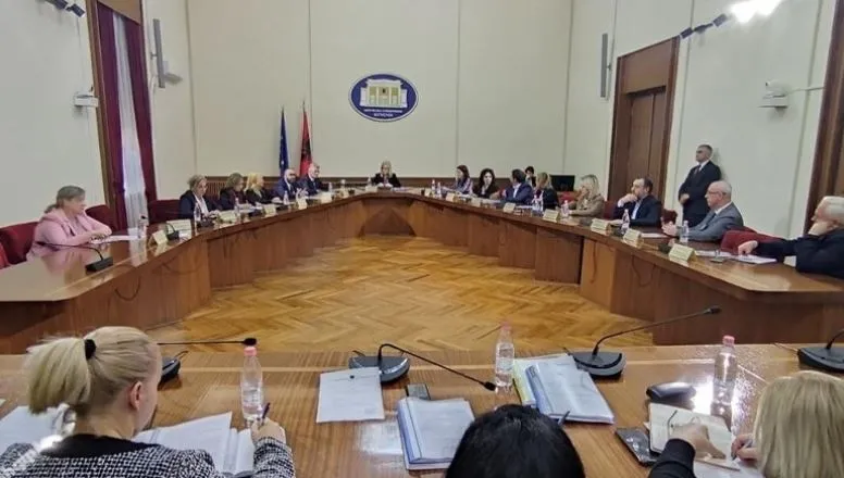 Marrëveshja/ PS dhe Rithemelimi, bien dakord për dy komisione hetimore; “shkarkohet” Alibeaj