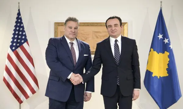 Escobar pas takimit me kryeministrin e Kosovës:  Nuk arrita ta bind Kurtin, ai  refuzoi propozimet për dinarin